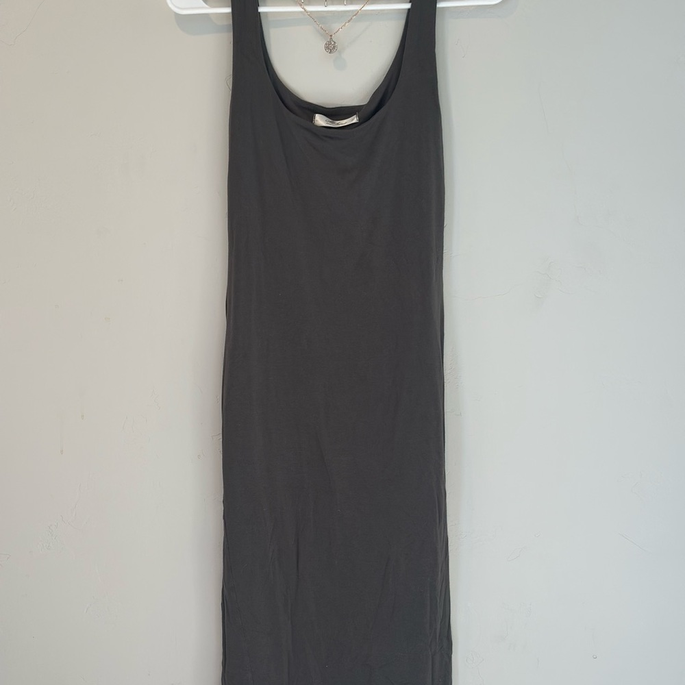 Chic Black Sleeveless Dress